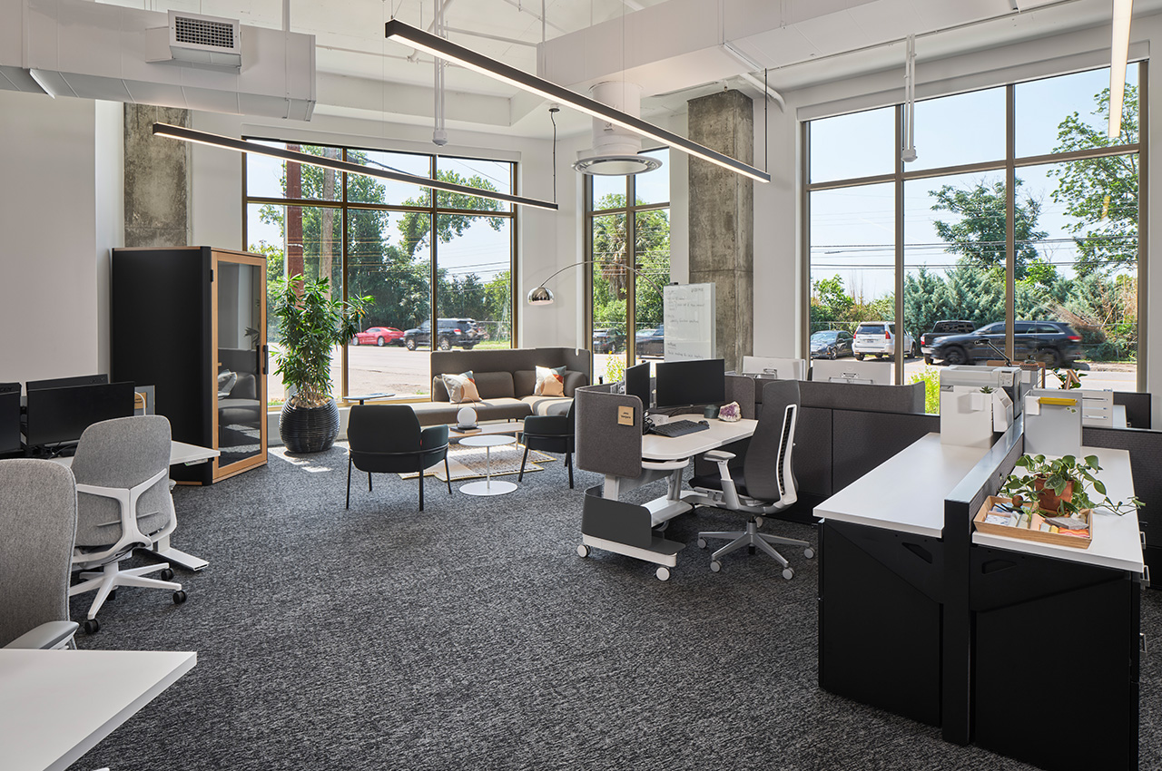 Austin Showroom Carousel-4