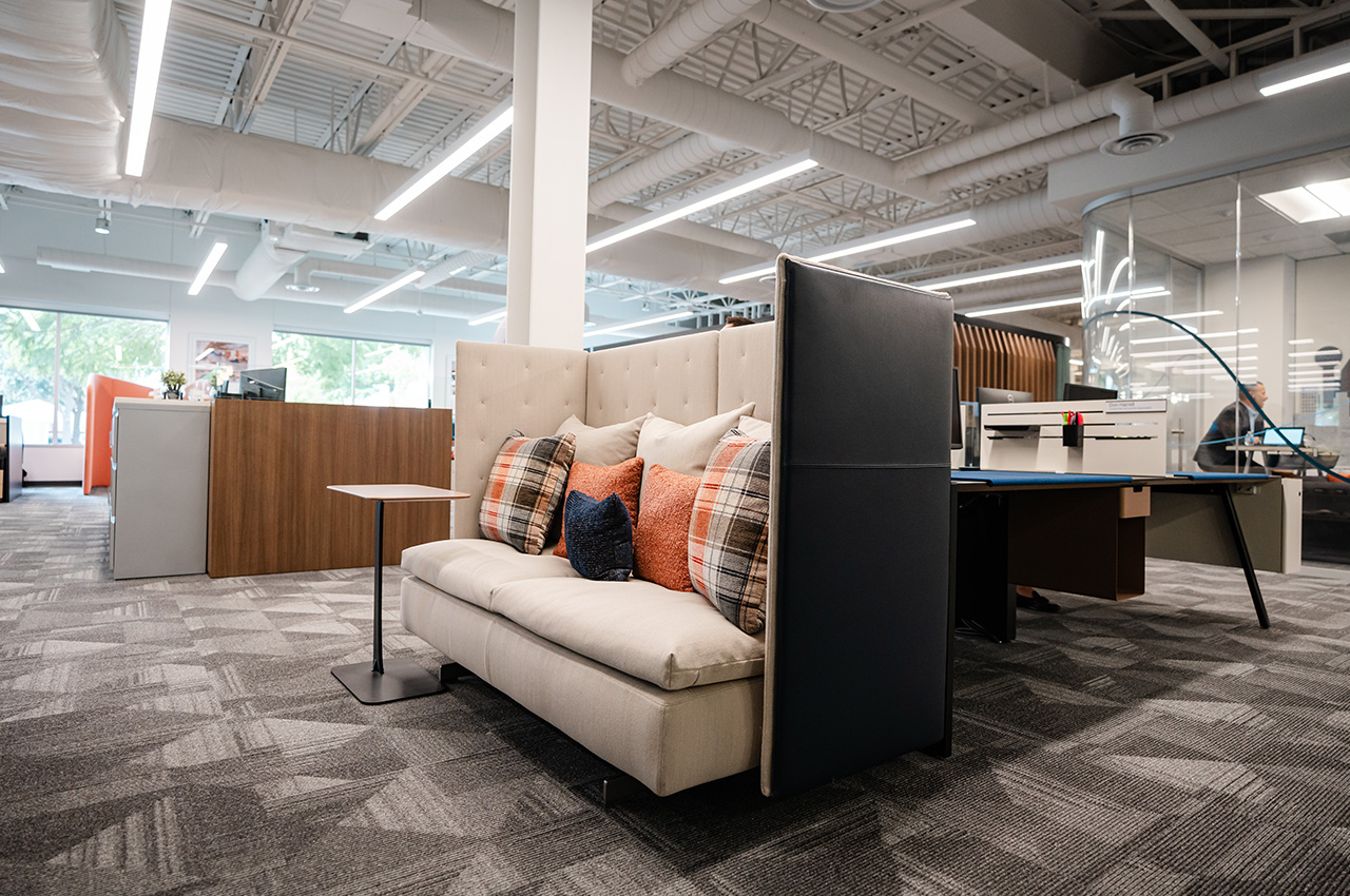 Dallas Showroom Carousel-3