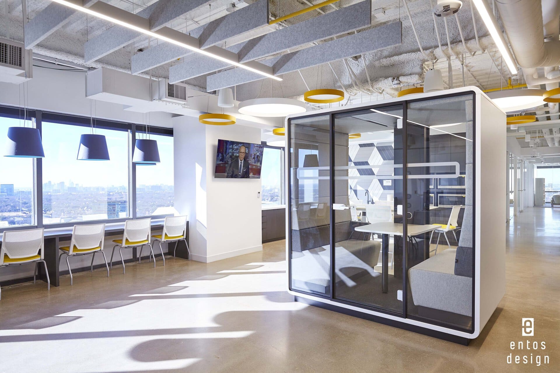 Workspace designed by FMG